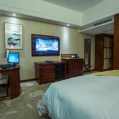 Kaili International Hotel Csangcsiacsie Kültér fotó