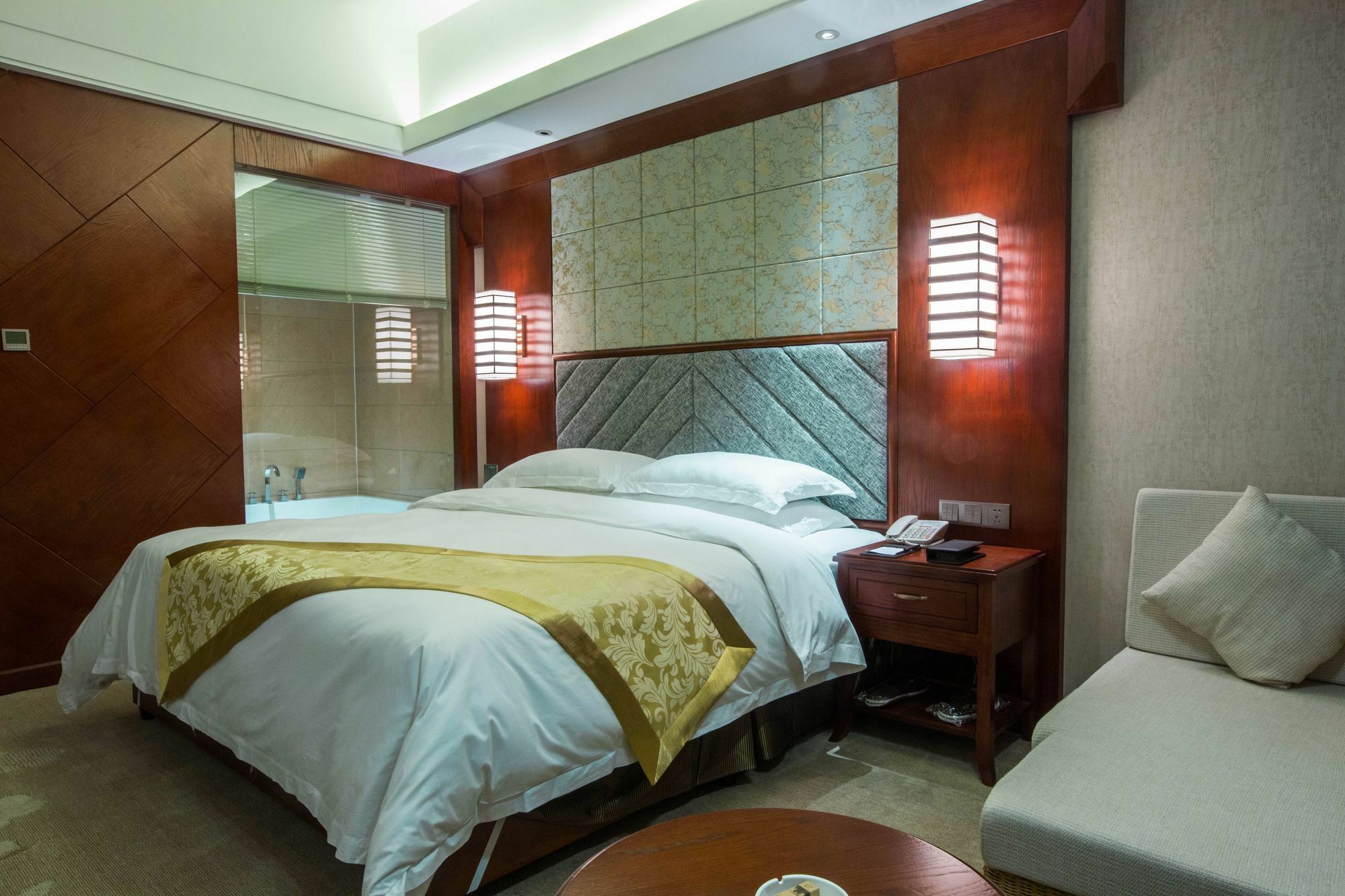 Kaili International Hotel Csangcsiacsie Kültér fotó